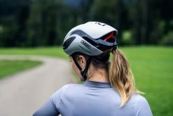 ABUS GameChanger Silver White Casque Aéro -Route Sales 2023 abus gamechanger silver white casque aero 4