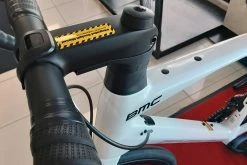 BMC Roadmachine One Ultegra Di2 Disc 12v Vélo De Route 2022 -Route Sales 2023 bmc roadmachine one ultegra di2 disc 12v velo de route 2022 3