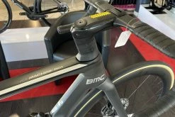 BMC Timemachine Road 01 Two Ultegra Di2 Disc 12v Vélo De Route Aéro 2022 22 BMC Timemachine Road 01 Two Ultegra Di2 Disc 12v Vélo De Route Aéro 2022 -Route Sales 2023 bmc timemachine road 01 two ultegra di2 disc 12v velo de route aero 2022 5