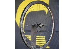 CORIMA Essentia 40 Roues Carbone 40mm Disques/tubeless Ready 2023 32 CORIMA Essentia 40 Roues Carbone 40mm Disques/tubeless Ready 2023 -Route Sales 2023 corima essentia 40 roues carbone 40mm disquestubeless ready 2023 14