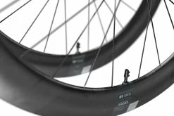 Dt-swiss DT Swiss Roues Carbone ARC 1400 Dicut® DB 50mm Disques/tubeless Ready 2023 -Route Sales 2023 dt swiss roues carbone arc 1400 dicut db 50mm disquestubeless ready 2023 5