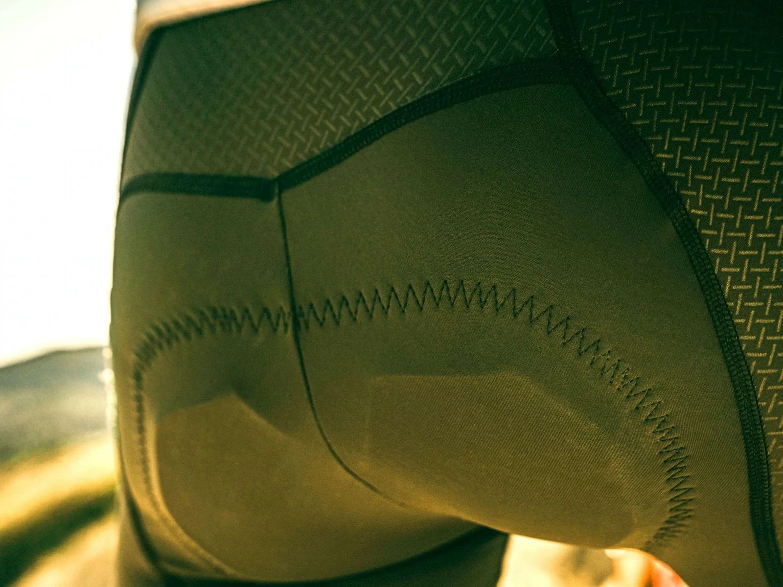 GOBIK Cuissard Court Absolute Army 5.0 K10 Warm 2022 6 GOBIK Cuissard Court Absolute Army 5.0 K10 Warm 2022 – Image 4