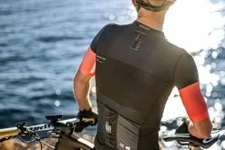 GOBIK Stark Dye Maillot Manches Courtes Homme Warm 2022 -Route Sales 2023 gobik stark dye maillot manches courtes homme warm 2022 3