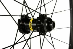 MAVIC Aksium Disc Roues Aluminium Pneu-disque 2023 -Route Sales 2023 mavic aksium disc roues aluminium pneu disque 2023 6