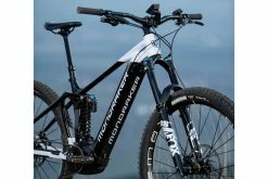 MONDRAKER Level R VTTAE Superenduro Black Dirty White 2022 -Route Sales 2023 mondraker level r vttae superenduro black dirty white 2022 4