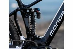 MONDRAKER Level R VTTAE Superenduro Black Dirty White 2022 -Route Sales 2023 mondraker level r vttae superenduro black dirty white 2022 5